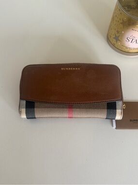 Authentic Burberry Brown Leather & Nova Check Zip-Around Wallet